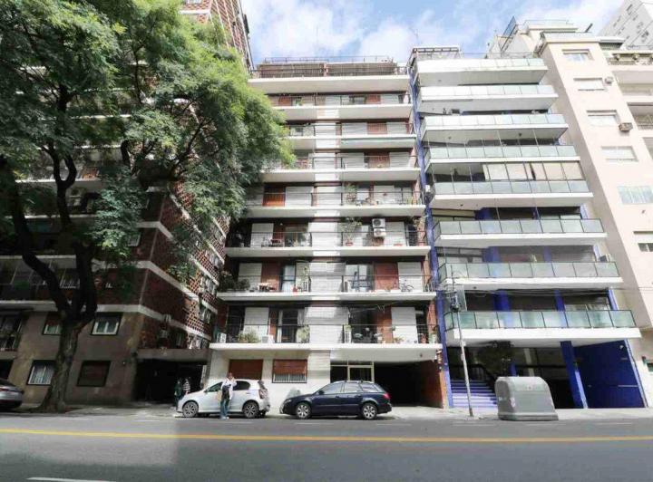 Departamento · 90m² · 4 Ambientes · 1 Cochera