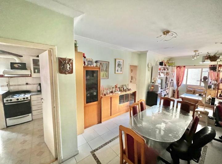 Departamento · 76m² · 4 Ambientes