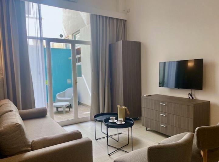 Departamento · 60m² · 2 Ambientes · 1 Cochera