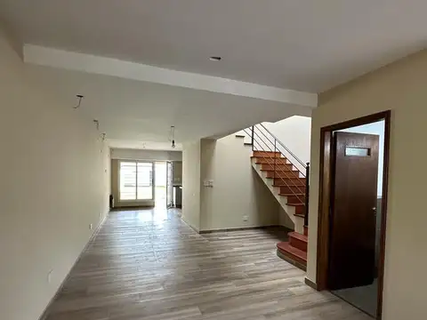 Casa en Alquiler en Fisherton, Rosario