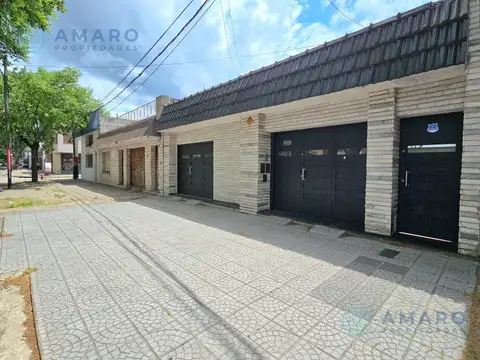 Casa en Venta en Azcuenaga, Rosario