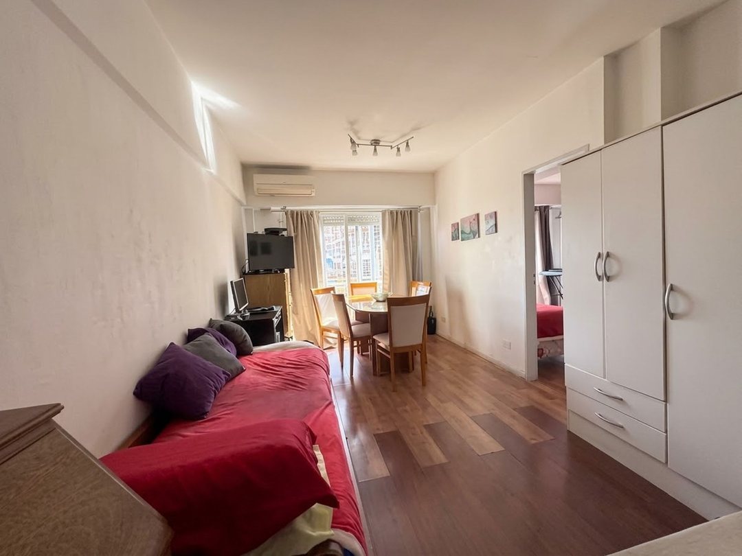 VENTA DEPTO 2 AMB ALMAGRO COCHERA, BALCON Y RENTA
