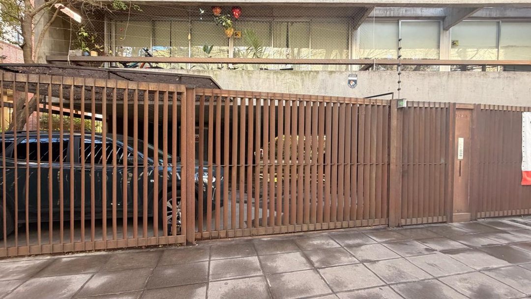 Venta Cochera en zona de Acassuso