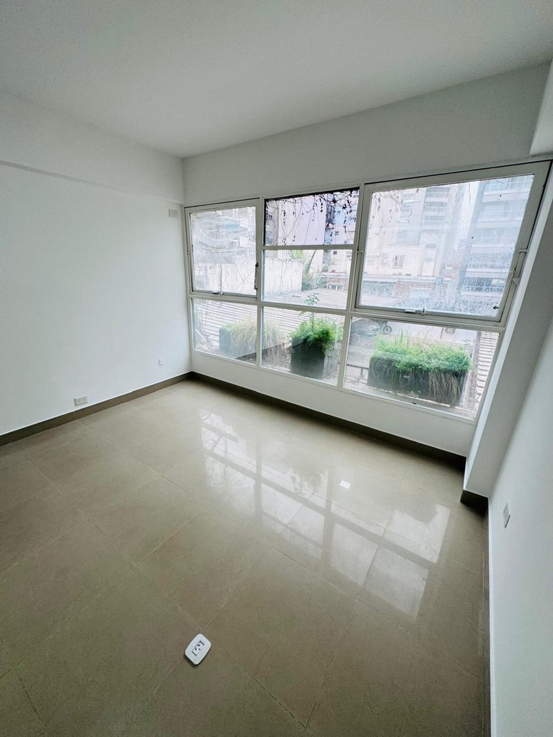 VENTA OPORTUNIDAD! 2 AMB. BELGRANO CON COCHERA