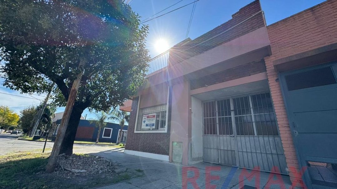 VENTA CASA 3 AMB +DPTO CON TERRAZA - HAEDO