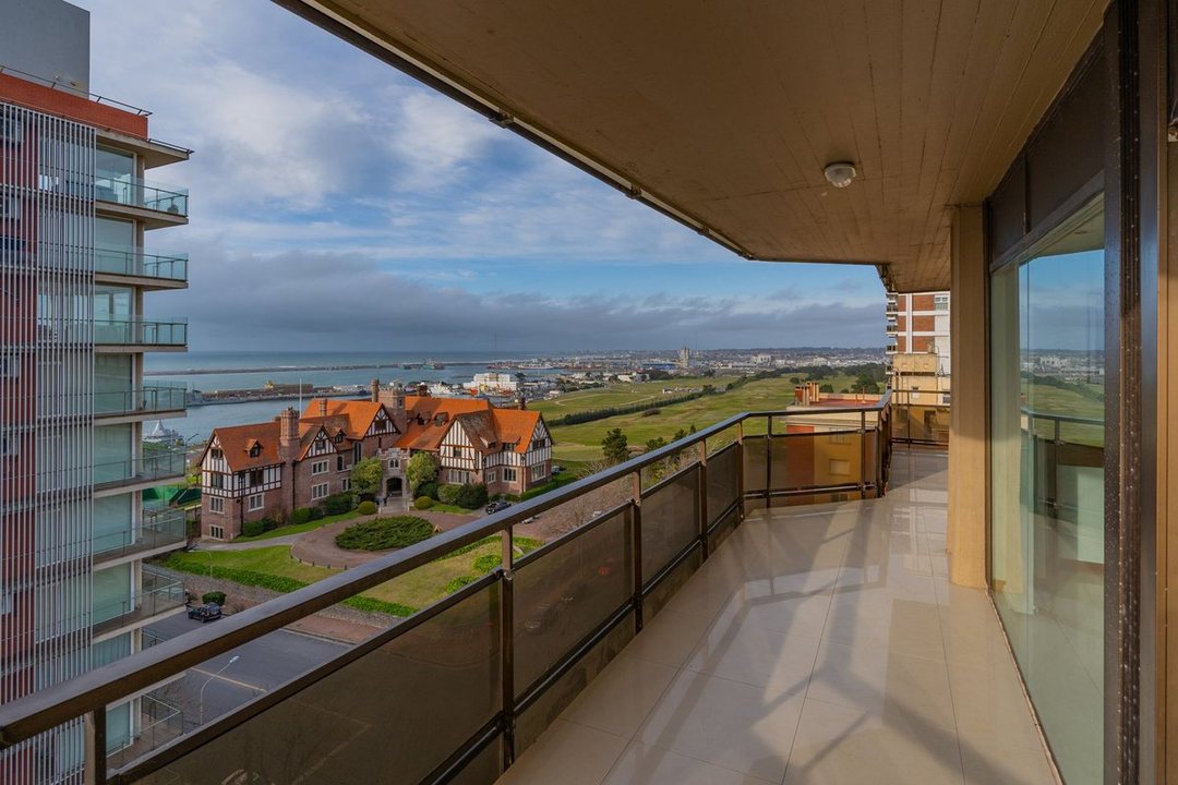 Venta Semipiso de 4 amb Vista al Mar Playa Grande