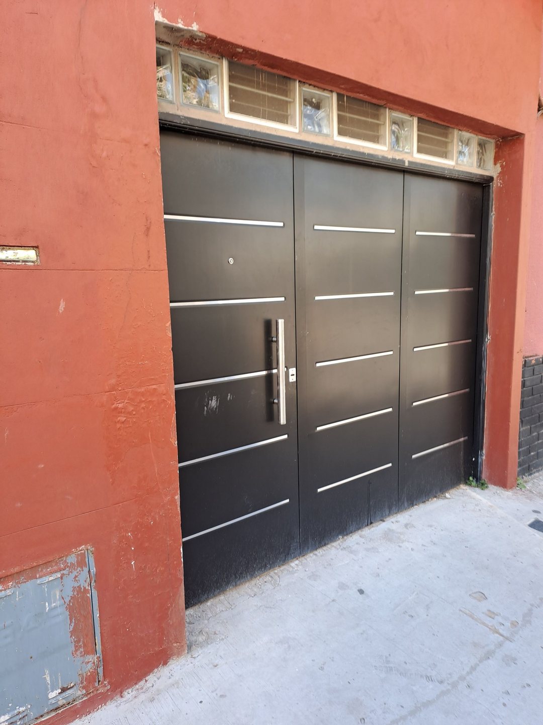 ALQ. PH 3 AMB C/PATIO VELEZ SARFIELD.