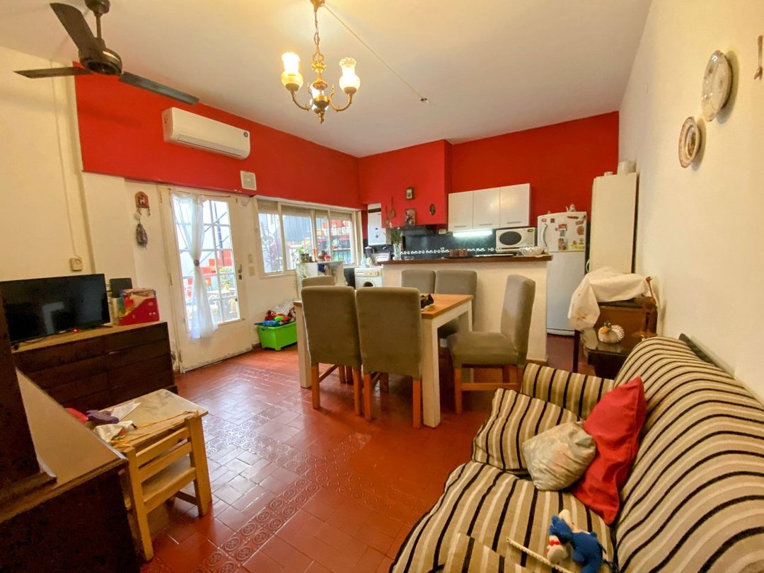 VENTA PH 2 amb + 2 amb, patio, terraza, SAAVEDDRA