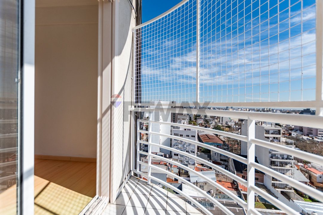 VENTA 2 AMB VISTA PANORAMICA EN MONTE CASTRO