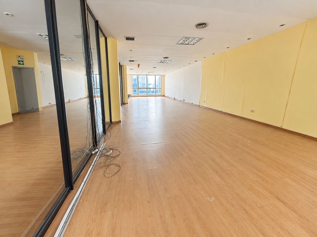 OFICINA EN ALQUILER EN MICROCENTRO