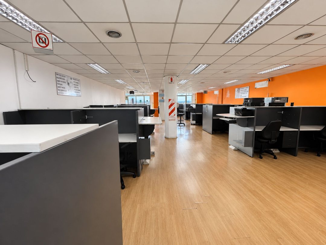 OFICINA EN ALQUILER EN MICROCENTRO