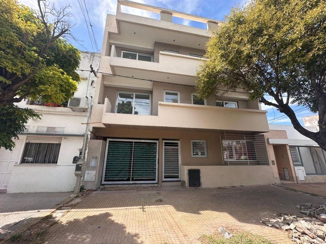 DEPARTAMENTO EN VENTA LA PLATA COCHERA