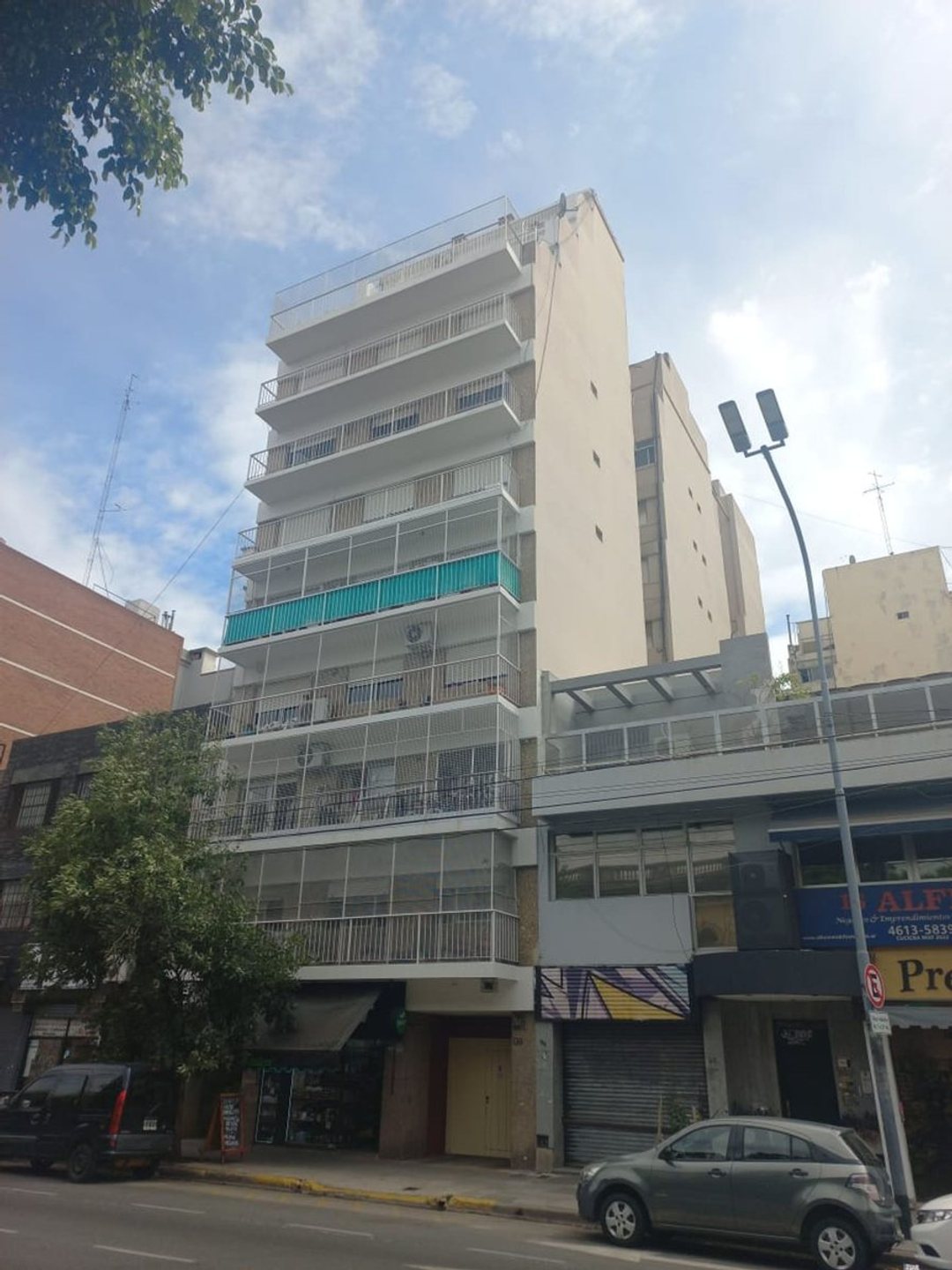 VENTA DEPTO 2 AMBIENTES CON BALCÓN - FLORES