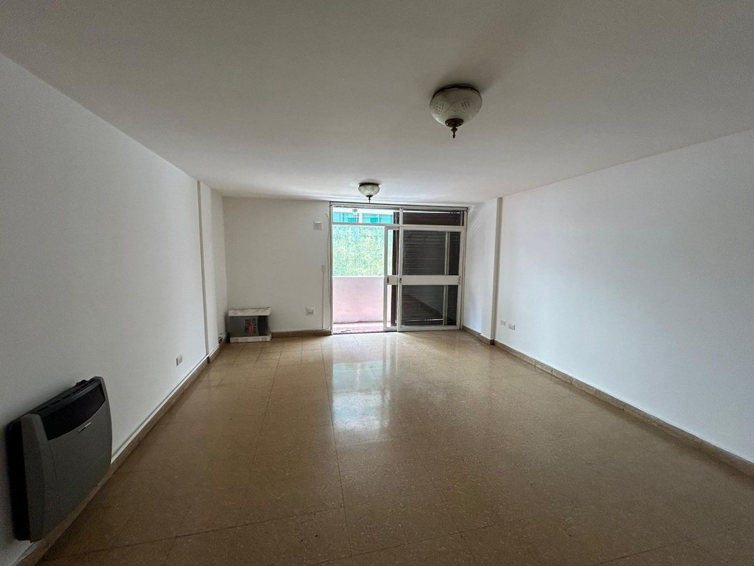 DEPTO BALCON FRENTE 2 DORM TERRAZA PROPIA CENTRO