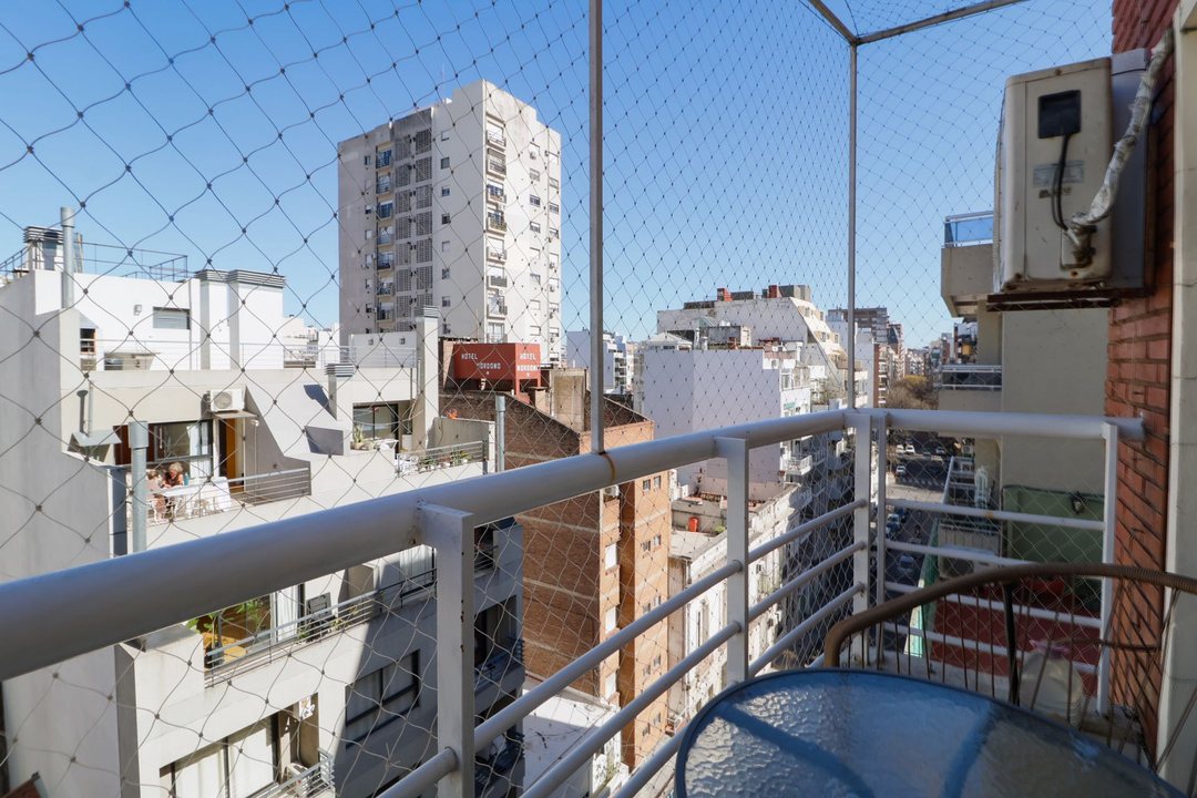 Venta dpto 2 ambientes con Balcón