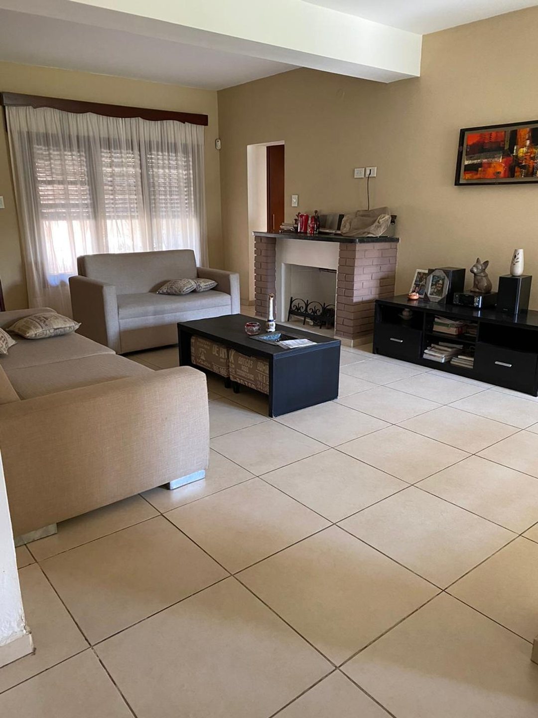 VENTA CASA 3 DORMITORIOS EN SAN VICENTE, CORDOBA.
