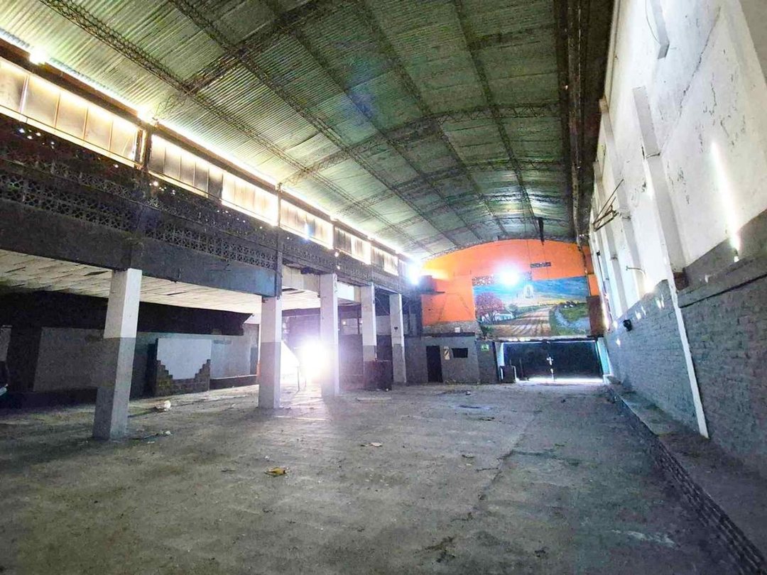 VENTA GALPÓN/DEPÓSITO 769 m2 ZONA CRUCE VARELA
