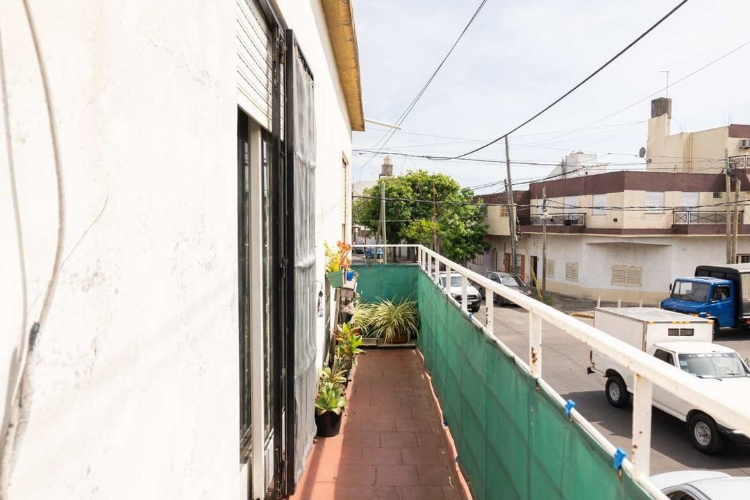 VENTA DEPTO. 3 AMB. C/BALCON