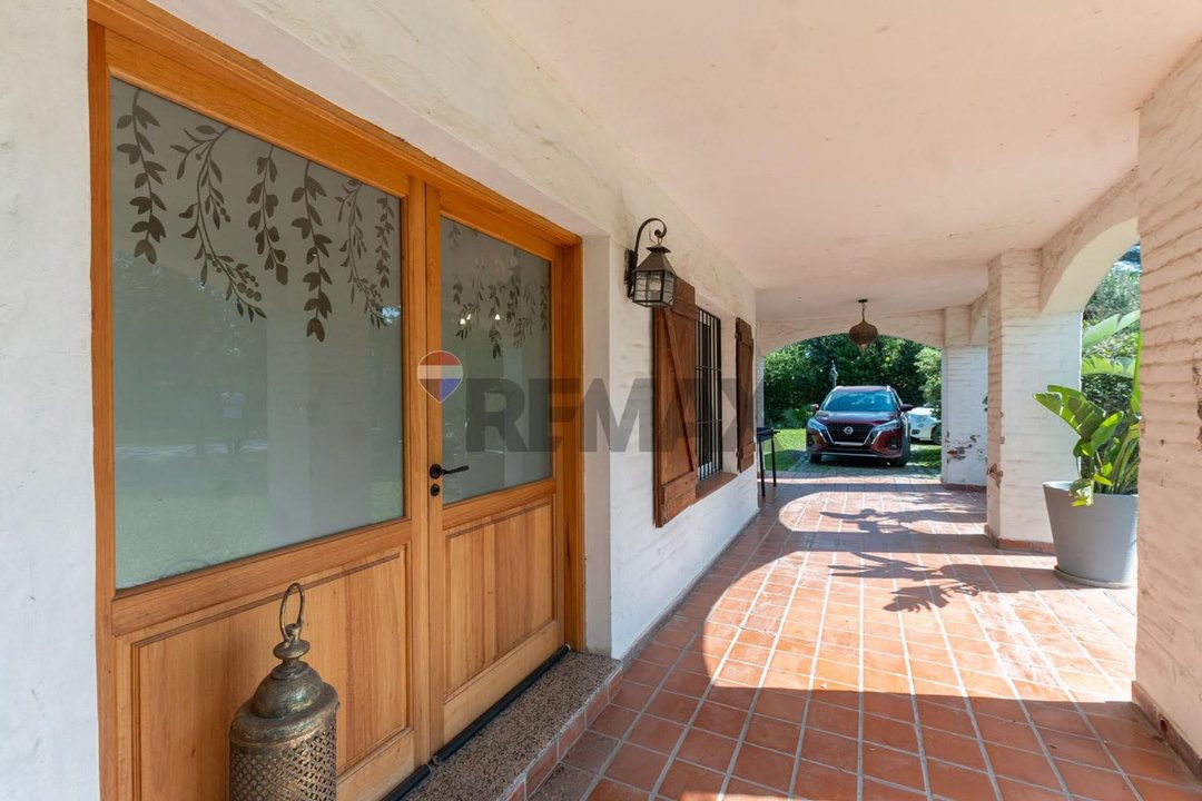 VENTA CASA B. CERRADO LA TATENGUITA-3 DORMITORIOS