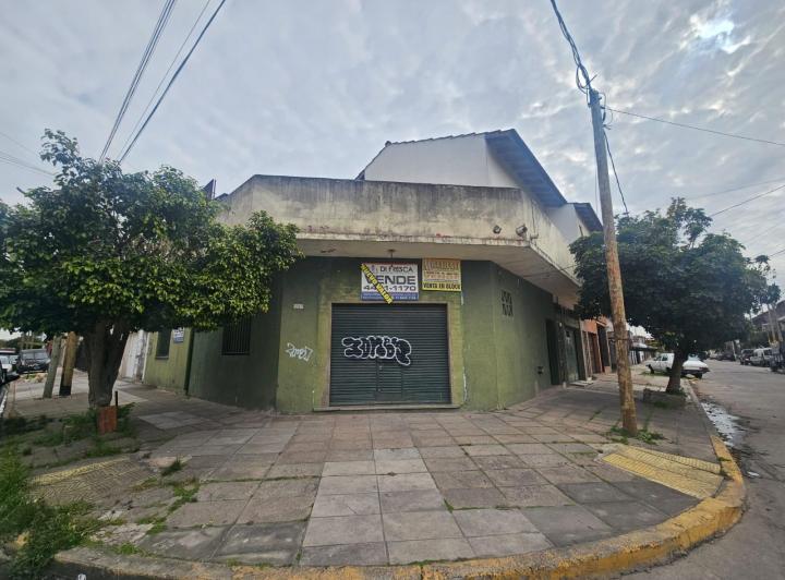 PH · 180m² · 6 Ambientes · 1 Cochera