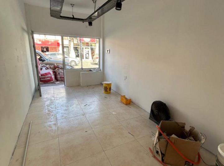 Local comercial · 15m²