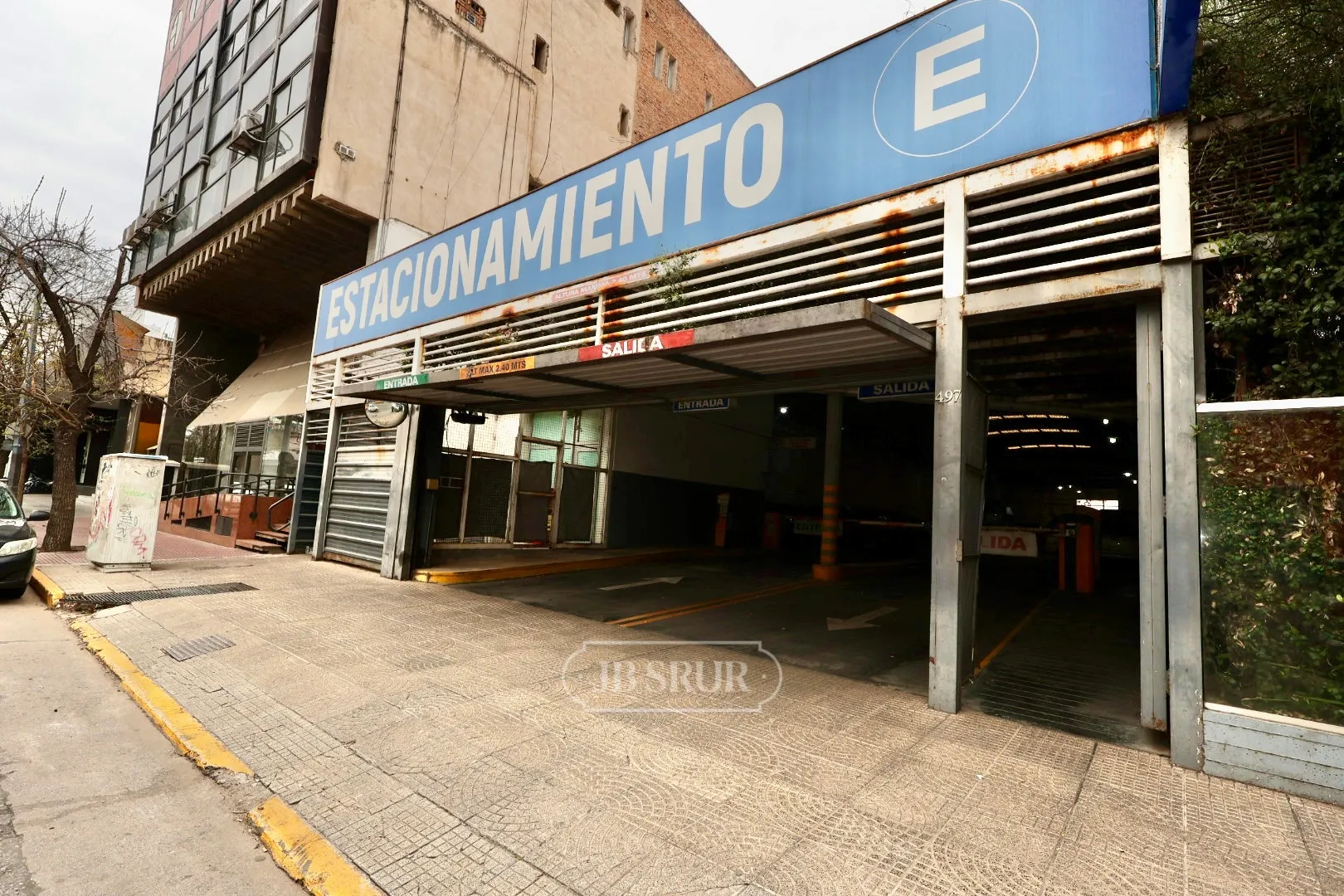 Cochera en Venta en Barrio Centro
