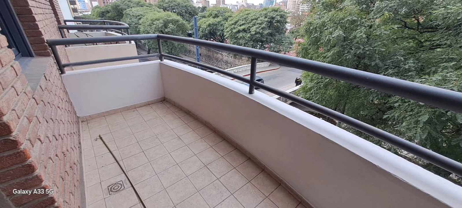 Alquilo en Güemes Departamento 1 Dormitorio con Balcón - Excelente Ubicación - Estudiantes