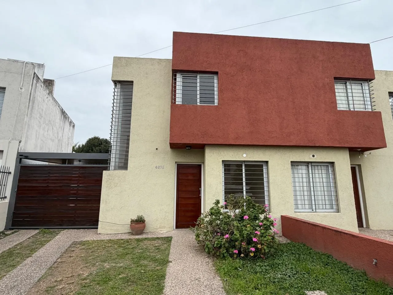 NUEVO POETA LUGONES Hermoso Duplex 2 dor. Dueño Alquila