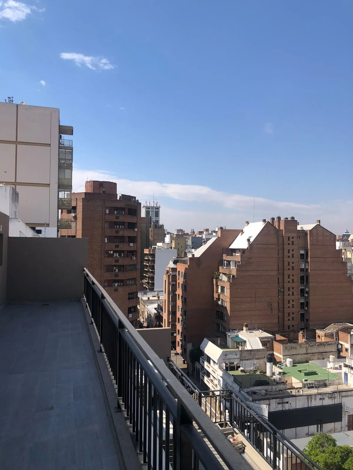 ALQ. DPO. 1 DORM. A ESTRENAR C/TERRAZA EN Bº ALBERDI A 2 CDRAS. DE LA CAÑADA