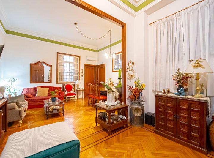 Departamento · 111m² · 5 Ambientes