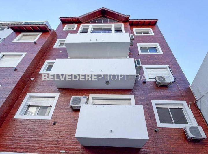 Departamento · 71m² · 4 Ambientes · 1 Cochera