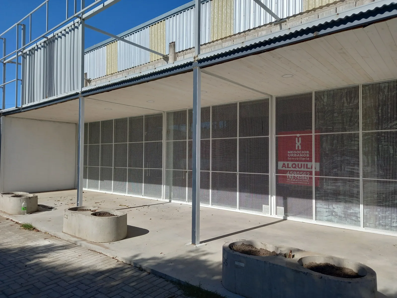 ALQUILER LOCAL AVENIDA 11 SEPTIEMBRE 3071 LOCAL 6 y 7 DE 120M2