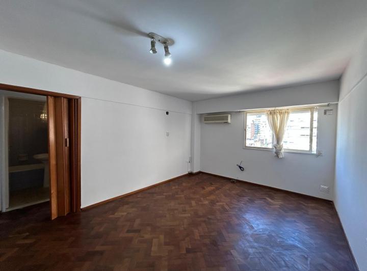 Departamento · 60m² · 4 Ambientes · 1 Cochera