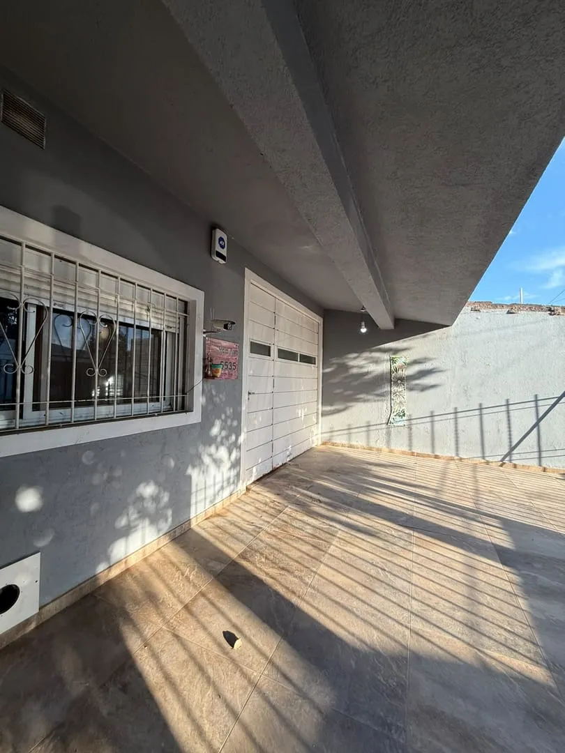 CASA EN VENTA A METROS DE VALPARAISO