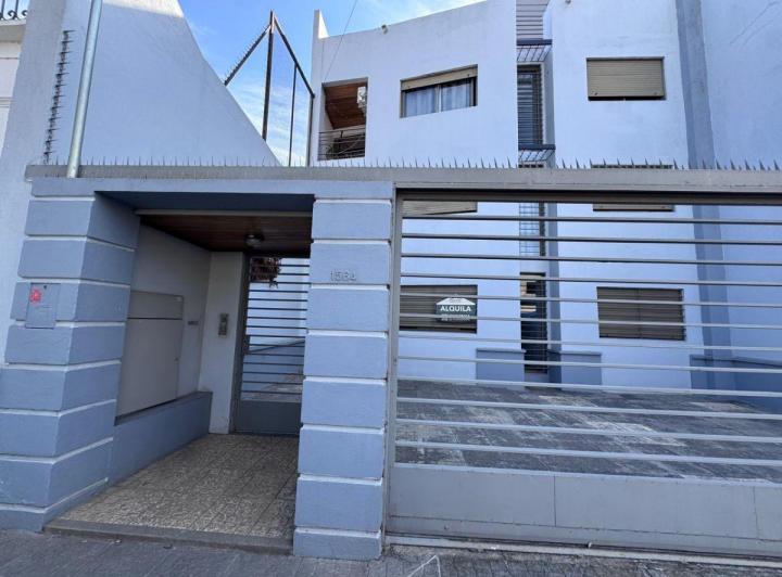 Departamento · 65m² · 4 Ambientes