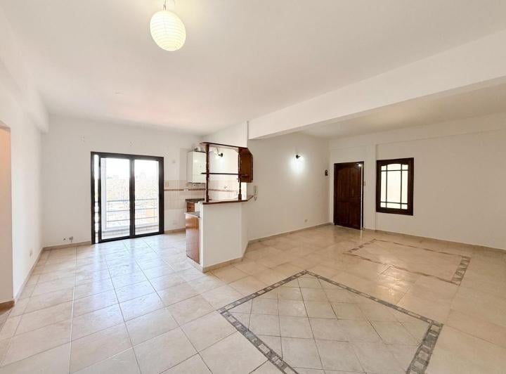 Departamento · 70m² · 3 Ambientes · 1 Cochera