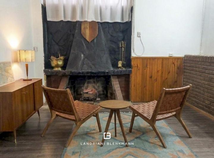 Casa · 200m² · 4 Ambientes · 1 Cochera