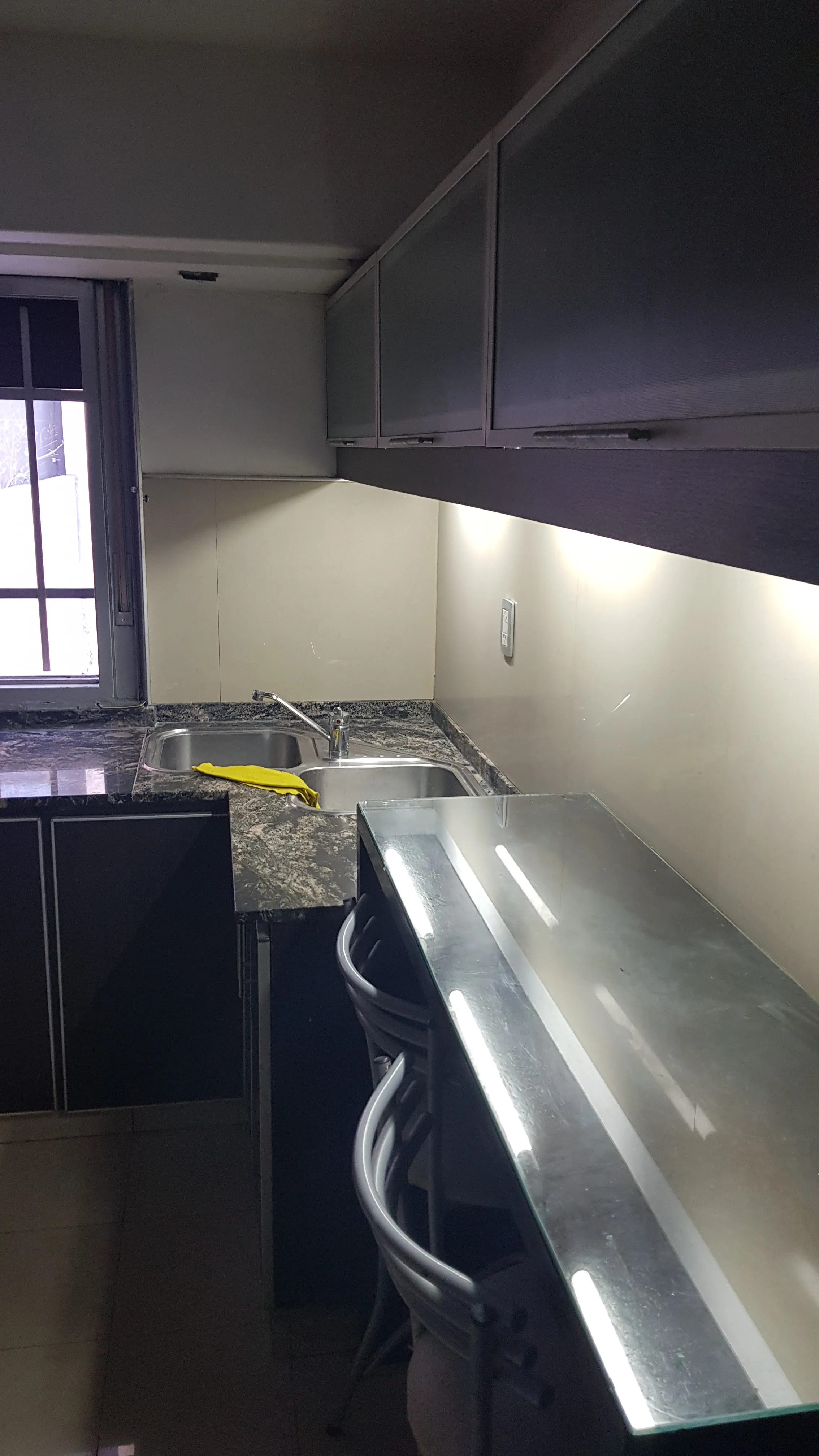 Alquiler – Departamento 2 dormitorios – Piso completo – Centro
