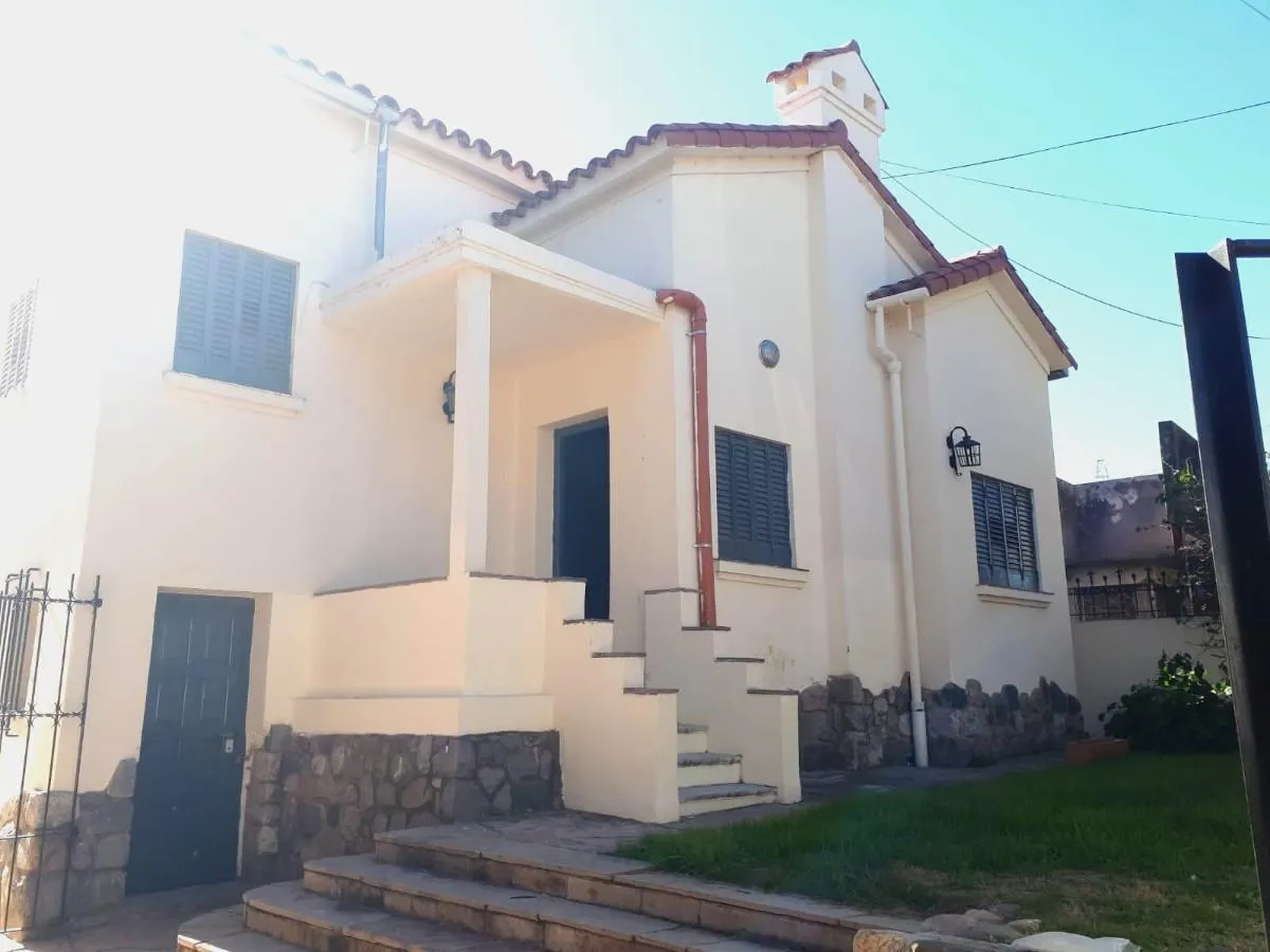Casona en San Vicente Apta crédito
