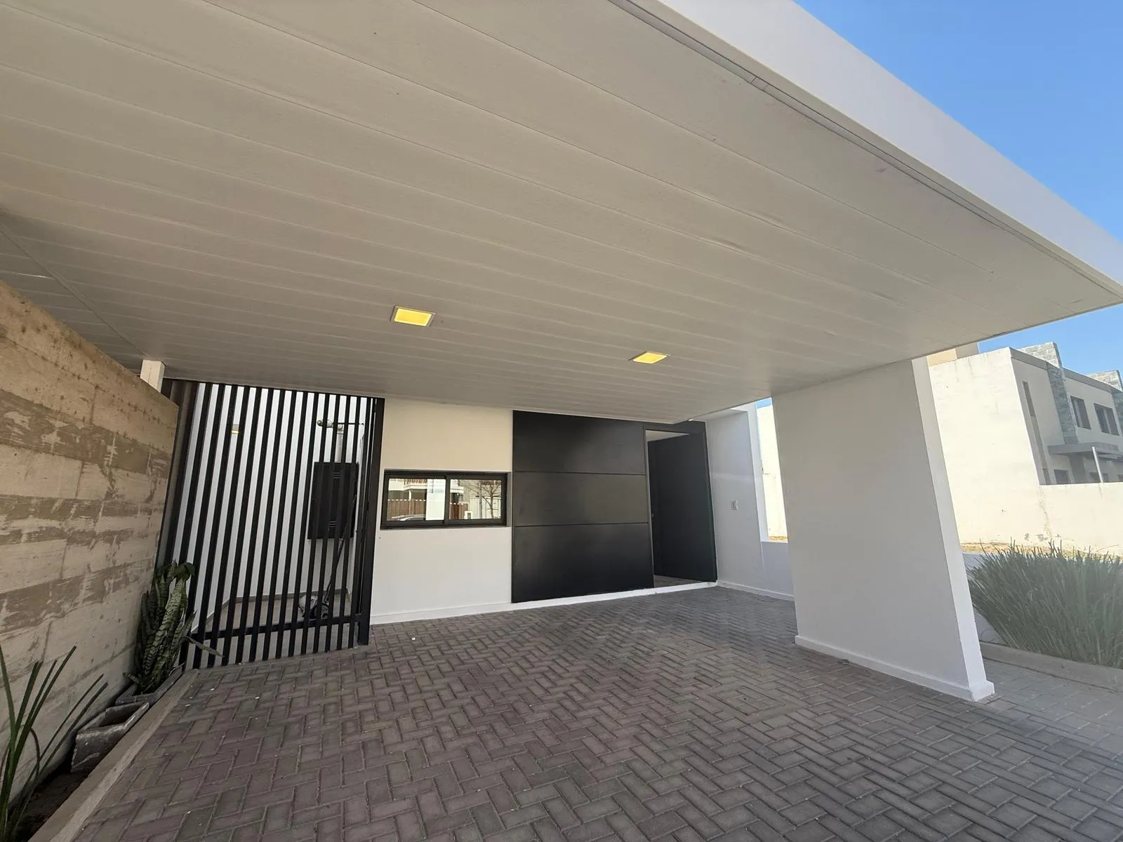 IMPORTANTE DUPLEX EN VENTA DE 3 DORMITORIOS 3 BAÑOS - GREENVILLE