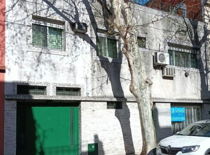 Casa · 160m² · 4 Ambientes · 1 Cochera