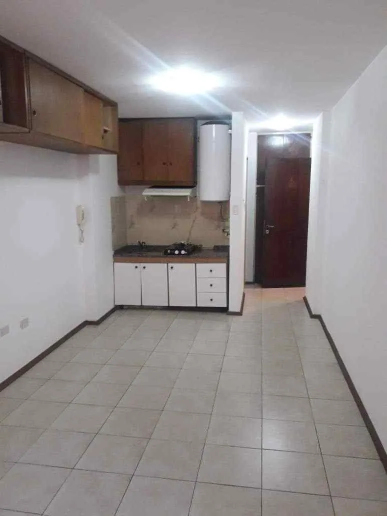 DEPARTAMENTO CENTRO MONOAMBIENTE chacabuco 375 Externo luminoso