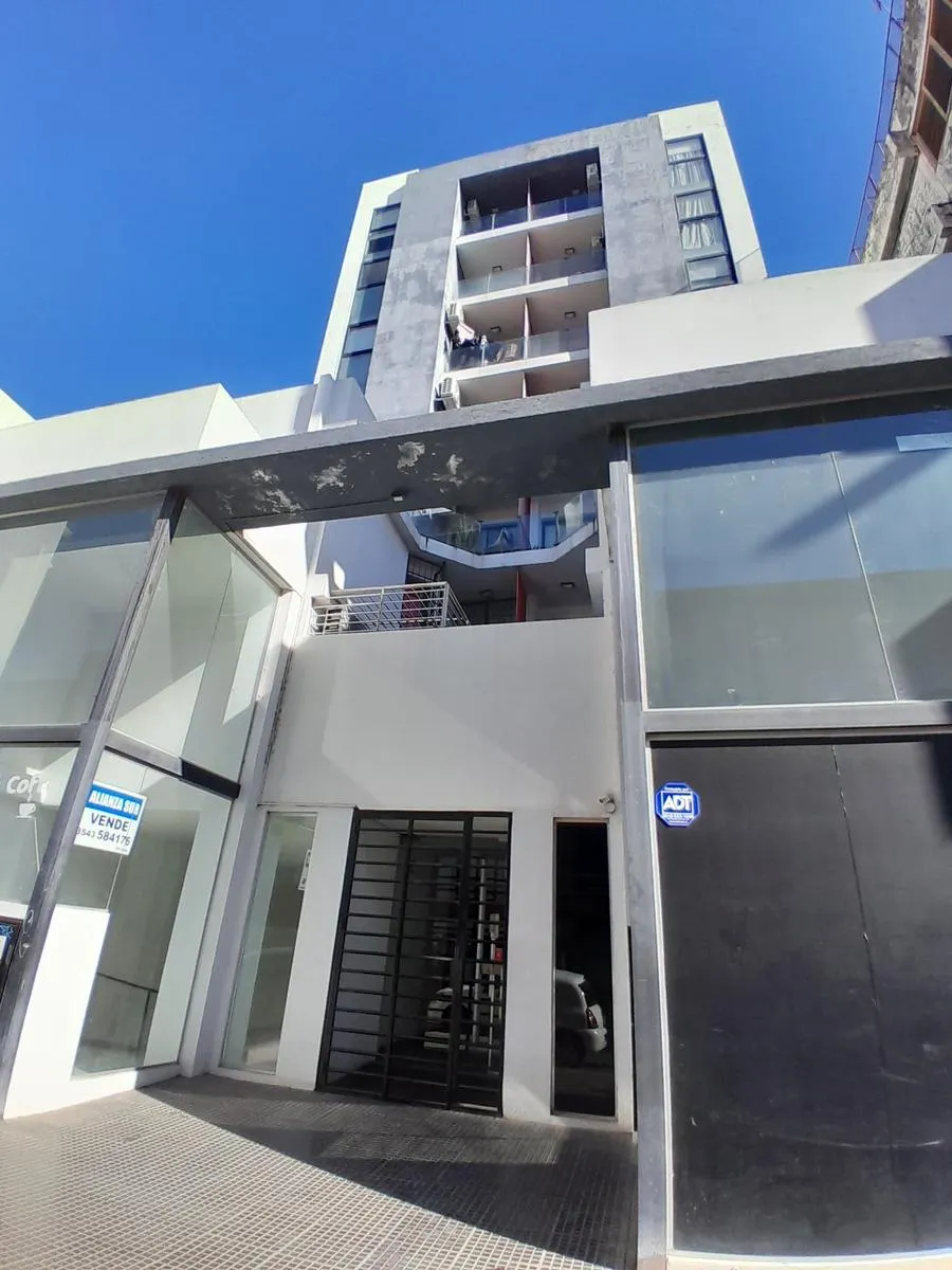 ALQUILER | Dpto. de 1 Dorm. Muy Luminoso Con Cocina Integrada Ubicado en Pleno Centro - TAP201764