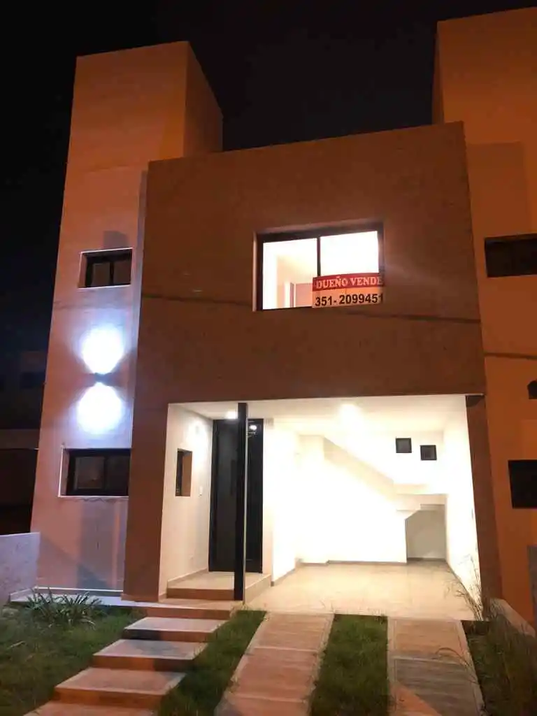 Alquilo Duplex 3 dormitorios en Miradores de Manantiales II
