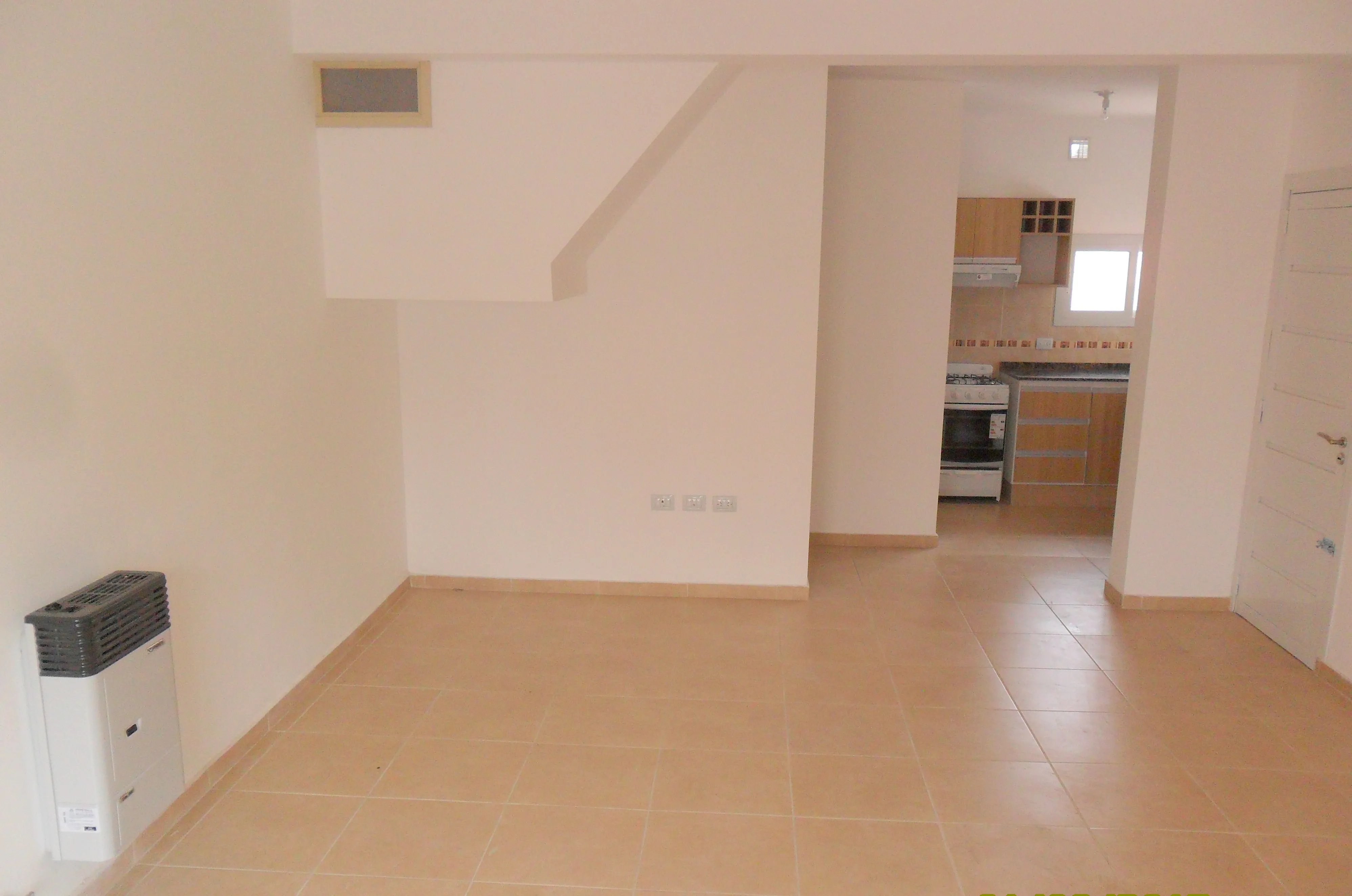 DUEÑO ALQUILA DUPLEX EN NVO POETA LUGONES !!!
