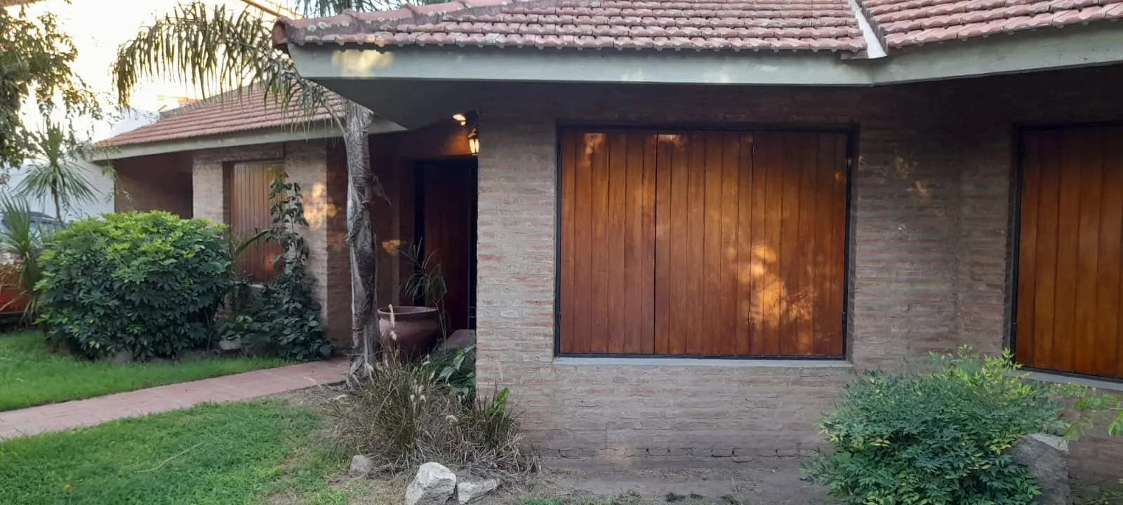 Alquiler Casa Barrio Marquez de sobremonte, tipo chalet, muy buena