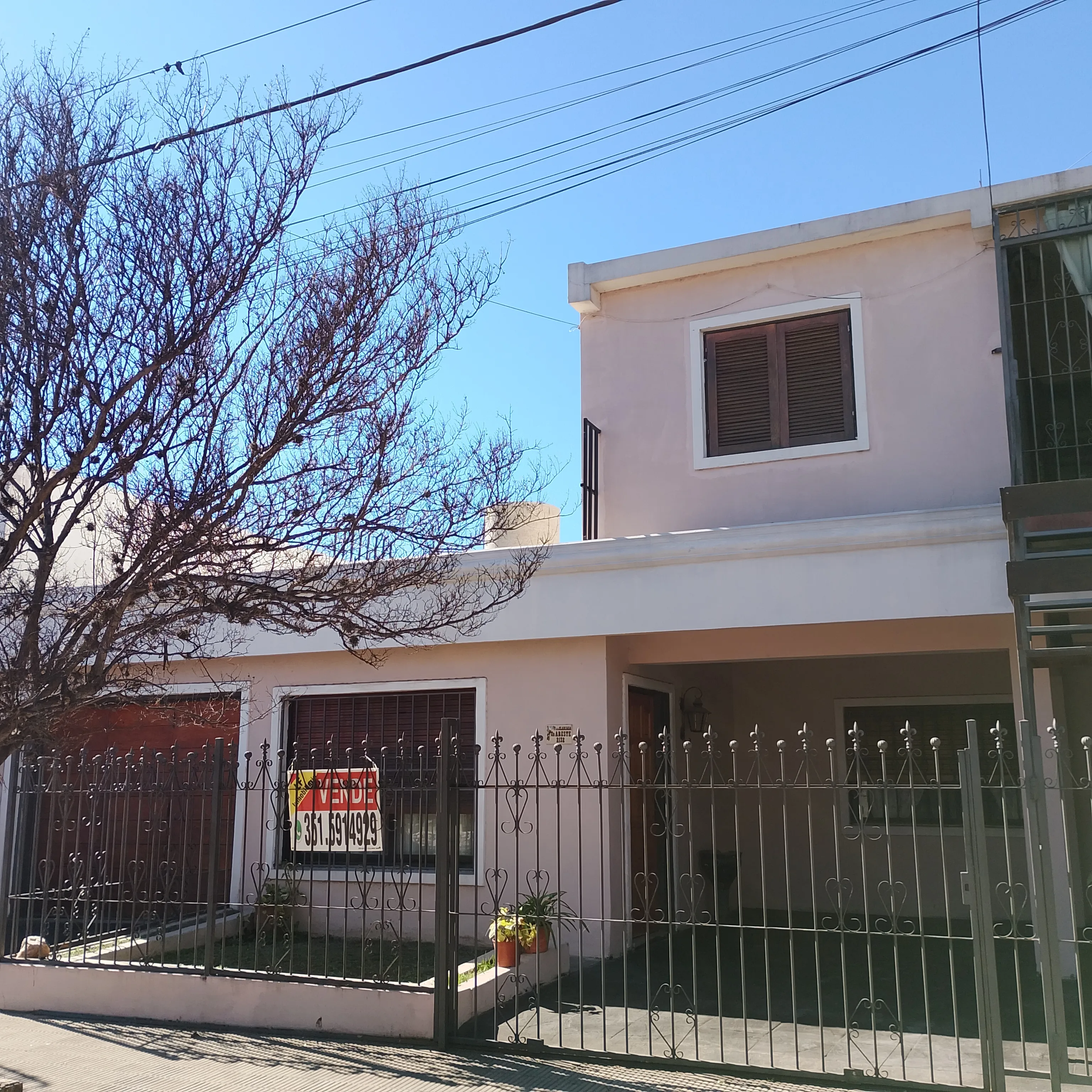 Vendo Casa + Departamento en B° Ayacucho