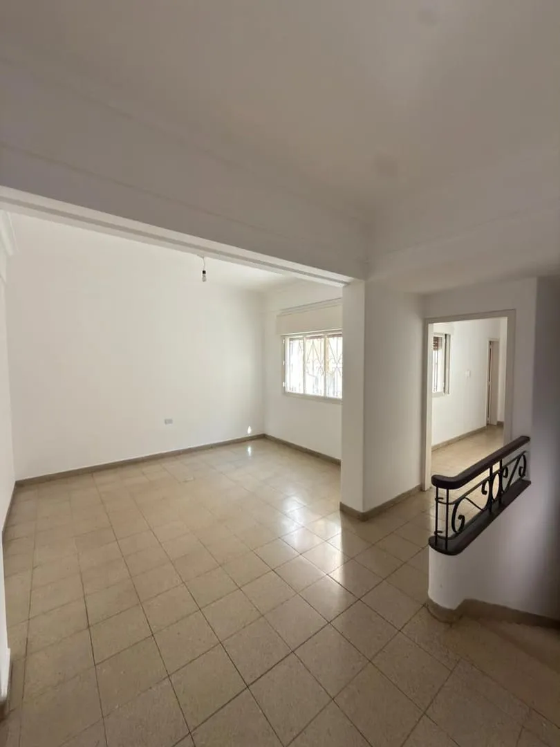 ALQUILER – DEPARTAMENTO 4 DORMITORIOS | CHACABUCO 669 | SIN EXPENSAS