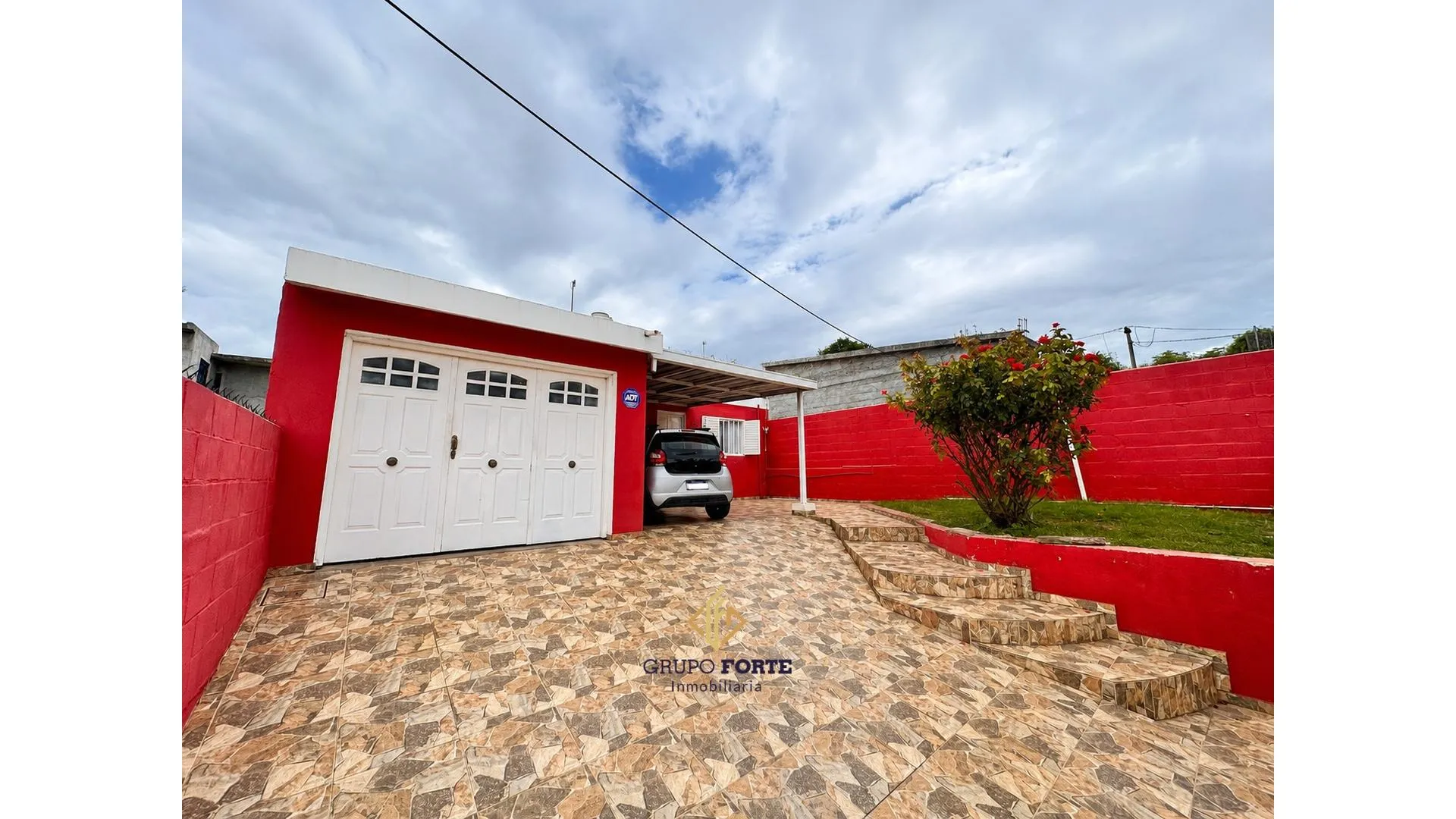 Casa en VENTA - 3  dormitorios en San Ignacio