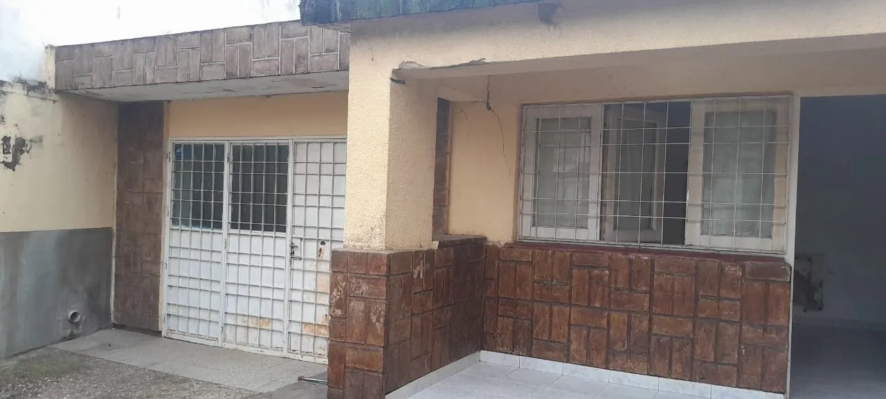 GRAN OPORTUNIDAD!!!! CASA EN VENTA EN BARRIO PARQUE CAPITAL SUR